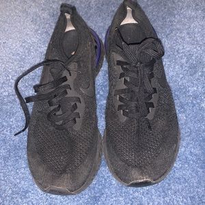 Women’s epic fly knit Nike shoes